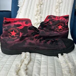 Converse All Star Red and Black Camouflage Sneakers New Size 13 men’s